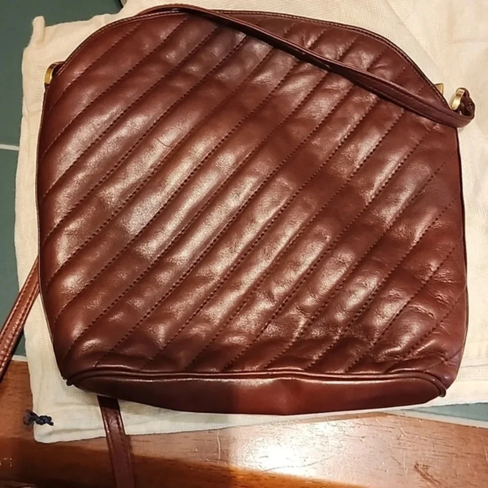 Vintage GBC Wine leather shoulderbag‎
